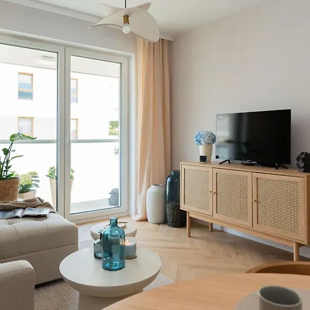 Beige Breeze Daire Rumia