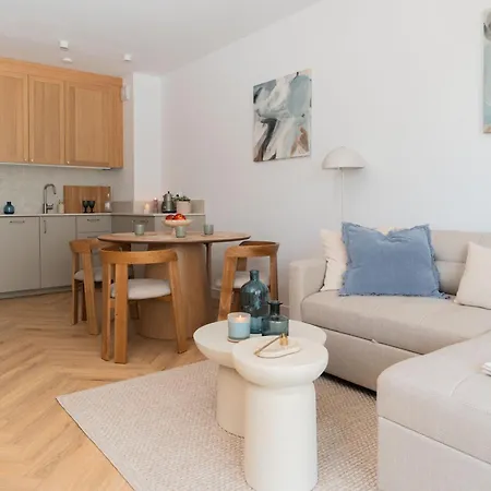 Beige Breeze Apartman *
