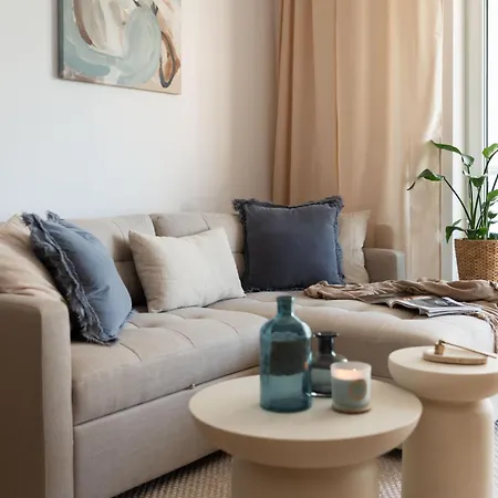 Beige Breeze Daire *